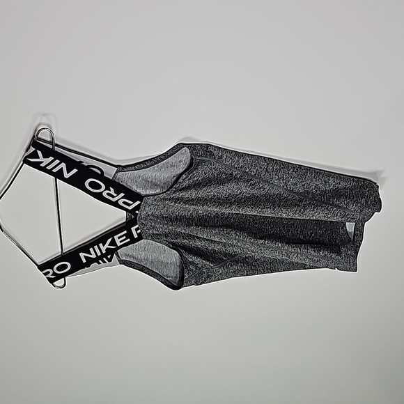 NIKE Pro Drifit xs gray athletic tank top - Picture 3 of 6